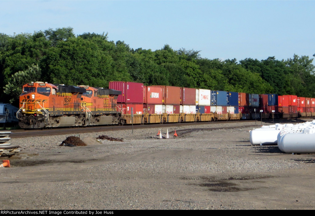 BNSF 7275 East